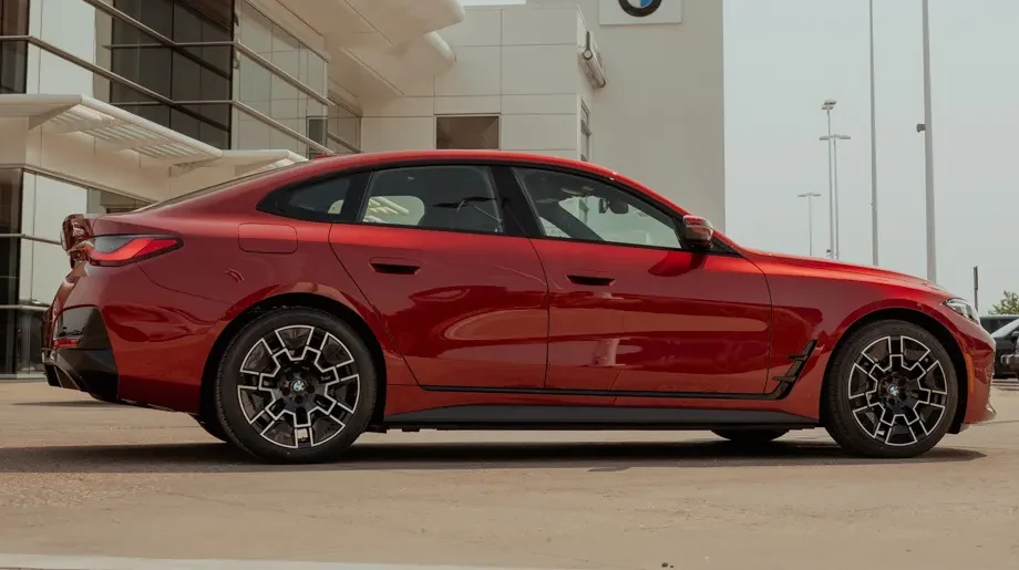 New 2026 BMW i4 xDrive40