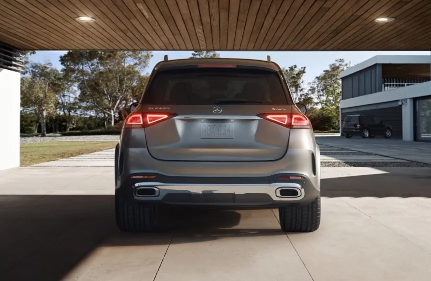 Mercedes SUV rear view